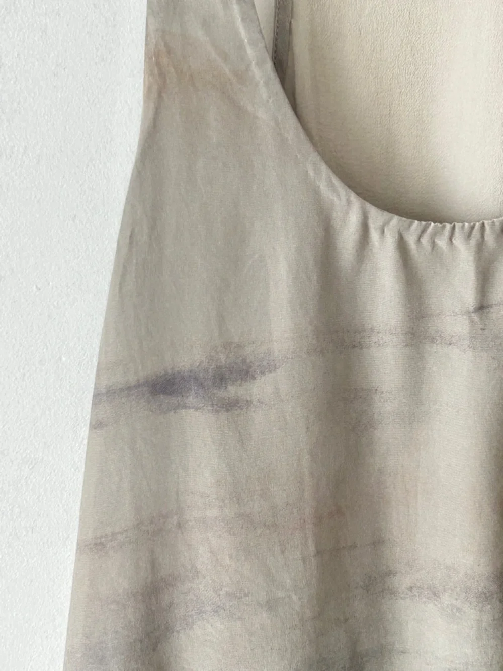 Aritzia Wilfred 100% Silk Watercolor Tank Top
